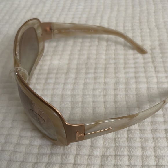 NEW Tom Ford Lisa sunglasses - Picture 6 of 8